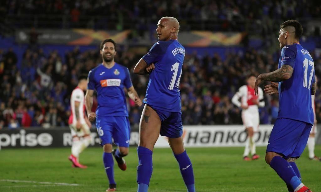 〈西甲联赛延期情况〉西甲复赛延期通知