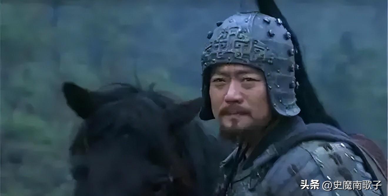 为什么你家主子总躲着你的手？