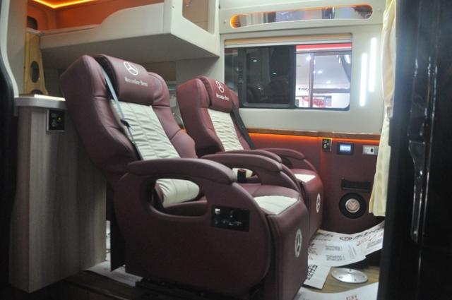 奔驰房车：奢华移动空间如何重新定义旅行体验，三大核心优势解析，家庭出行与商务接待的终极选择