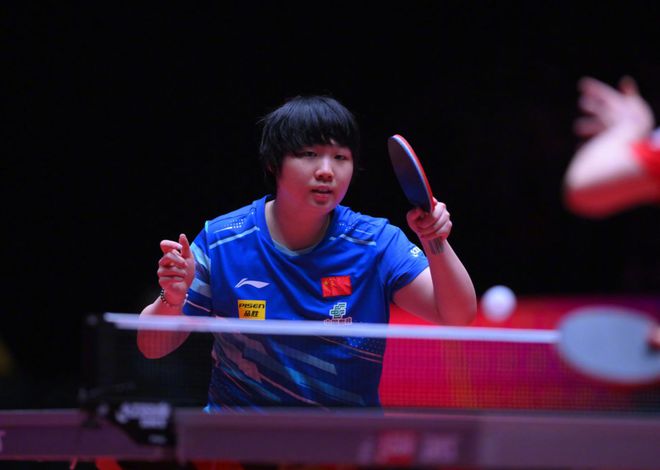 孙颖莎夺冠能得多少奖金_孙颖莎世界杯女单冠军_孙颖莎蒯曼比赛结果