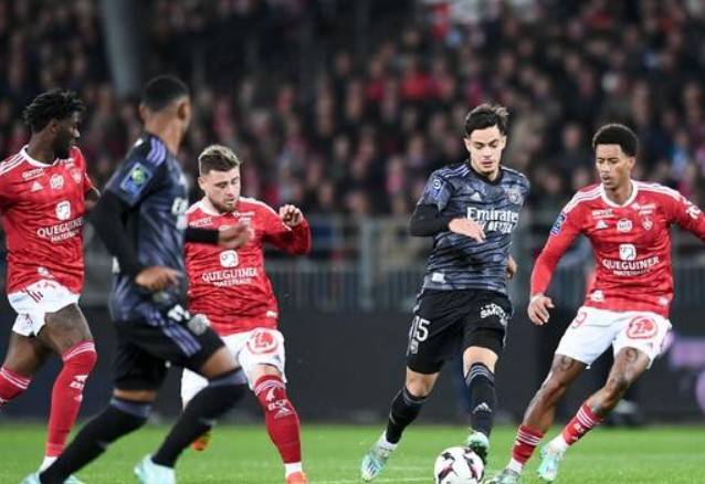 【今日法甲梅斯与兰斯比赛实时比分在哪看】，快速查询路径全知晓