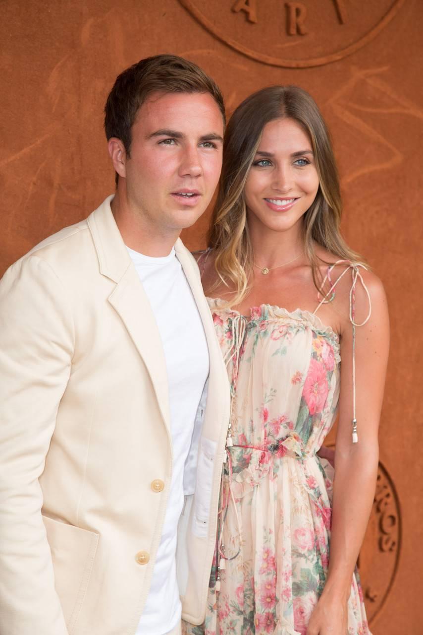 为什么格策的女友能让他放弃千万年薪？