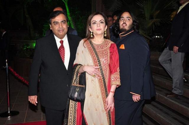 妮塔安巴尼的慈善事业