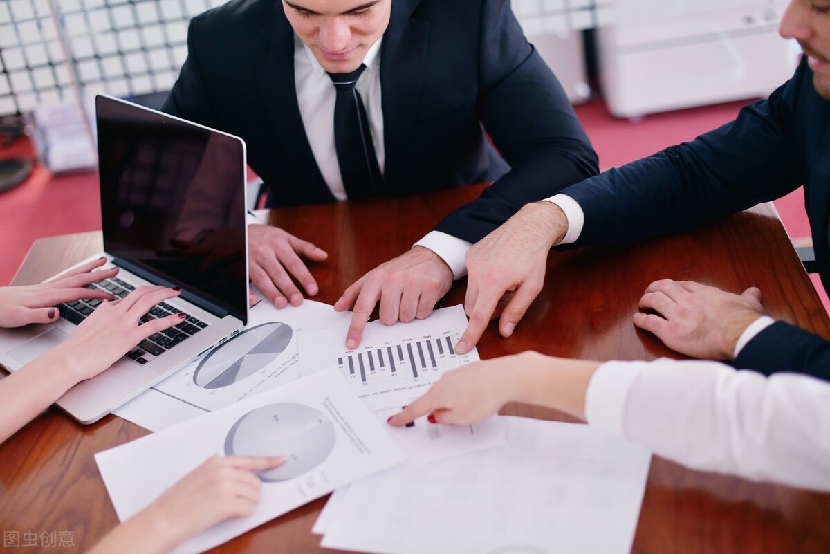 公司律师多久转为社会律师_公务员辞职律师前景_公务员转律师流程