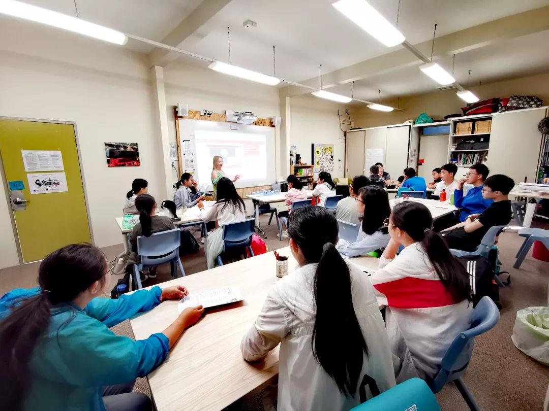 刚来澳洲去哪找华人互助群？