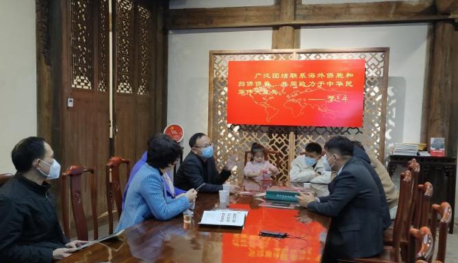 中亚华人论坛到底怎么玩？新手必看的生存指南