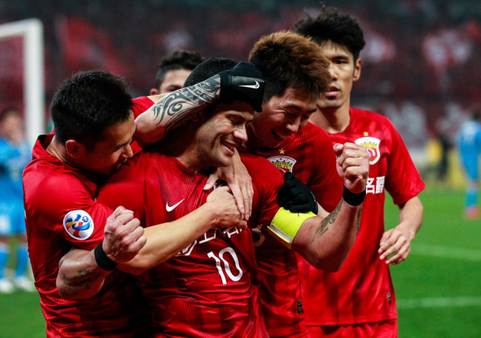 亚冠经典比赛完整录像回放带你重温足坛热血对决瞬间 亚冠经典比赛完整录像回放带你重温足坛热血对决瞬间