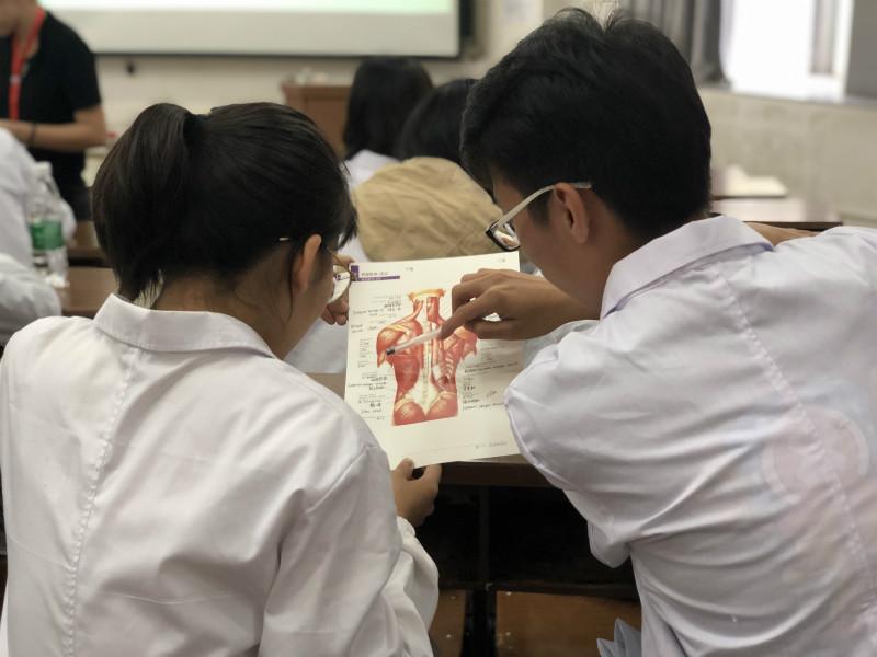 长安马自达3二手车值得新手小白闭眼冲吗？