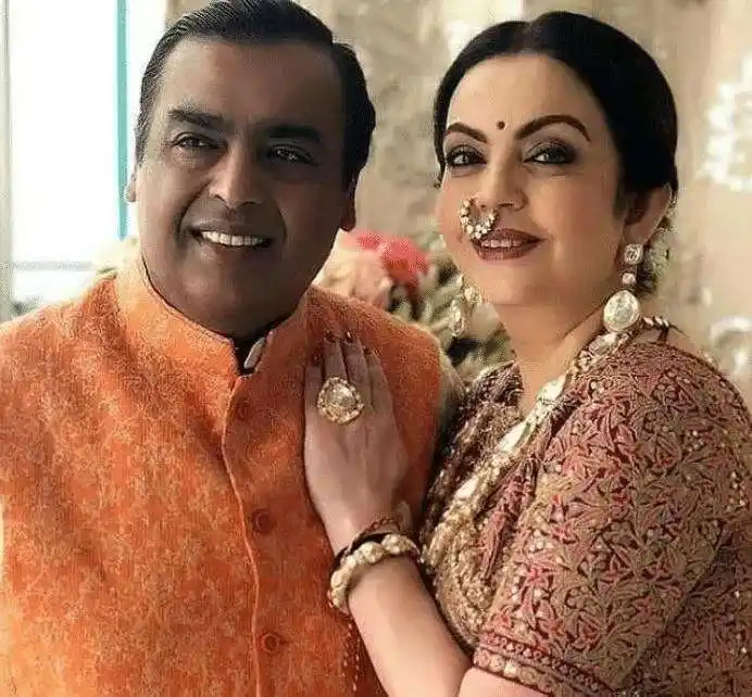 妮塔·安巴尼旺夫之谜_印度首富宠妻原因分析_印度首富老婆妮塔