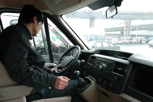 全顺汽车真的能拉货又省油吗？