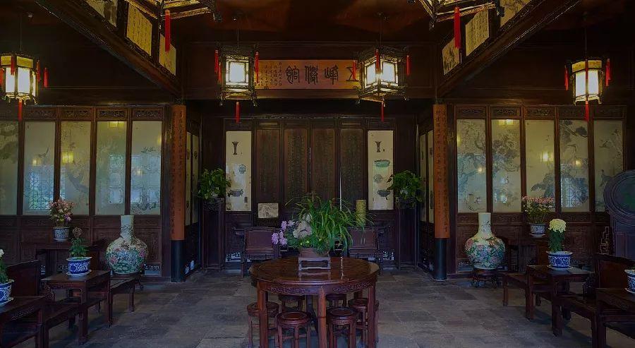 梦见同父异母的哥哥预示什么？2025年星座×解梦全指南