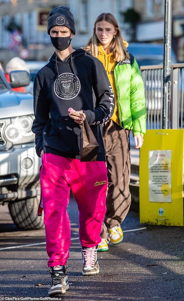 十一月廿五这个关卡到底怎么过? 十一月廿五这个关卡到底怎么过?