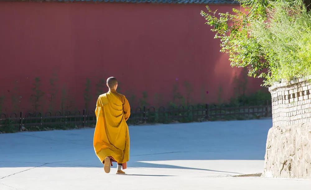 佛教到底让不让人算命? 佛教到底让不让人算命?