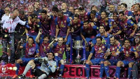 巴萨2012年阵容到底强到让人腿软？