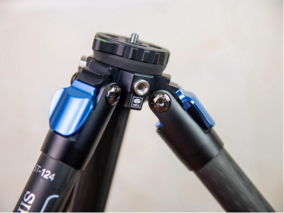 思锐三脚架真的值得花这么多钱吗？