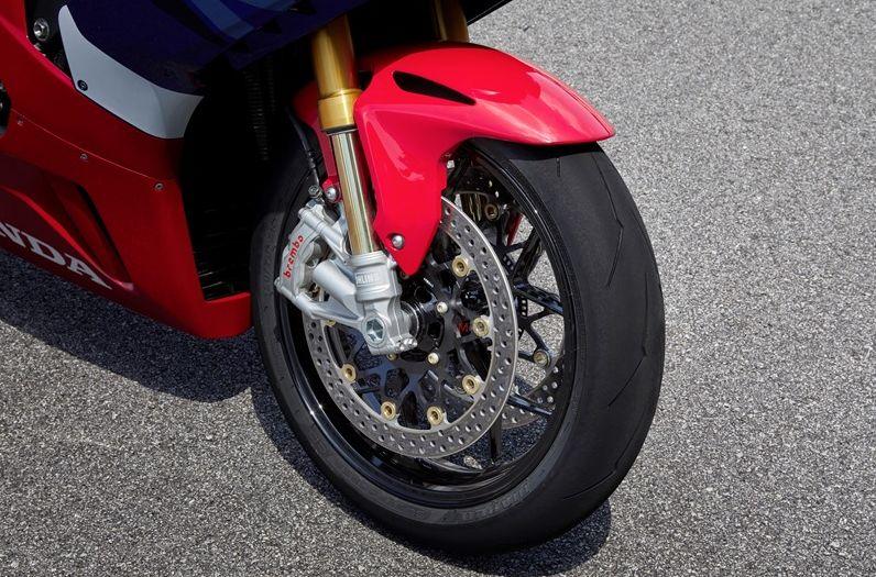 CBR1000真的适合新手吗？