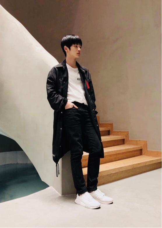 2025解梦：国际警察的财富预警与天蝎座跨国机遇解码