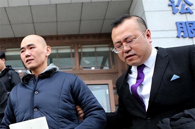 梦见监狱暗示什么生肖？解梦大师揭秘生肖密码与转运秘诀