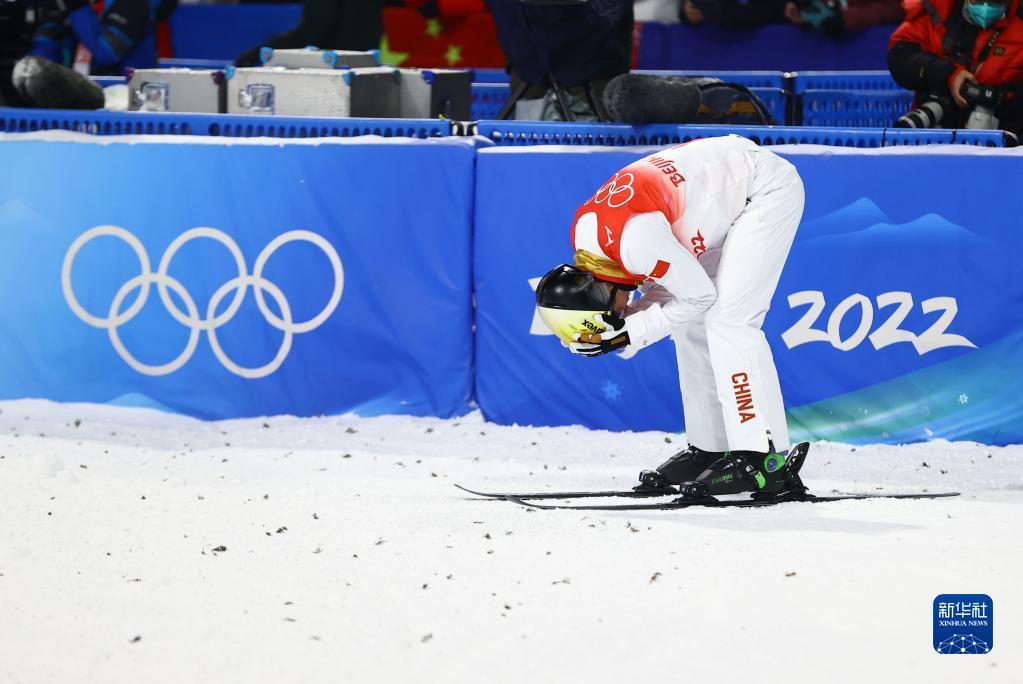 世界冠军都失误了?普通人滑雪到底该注意啥? 世界冠军都失误了?普通人滑雪到底该注意啥?