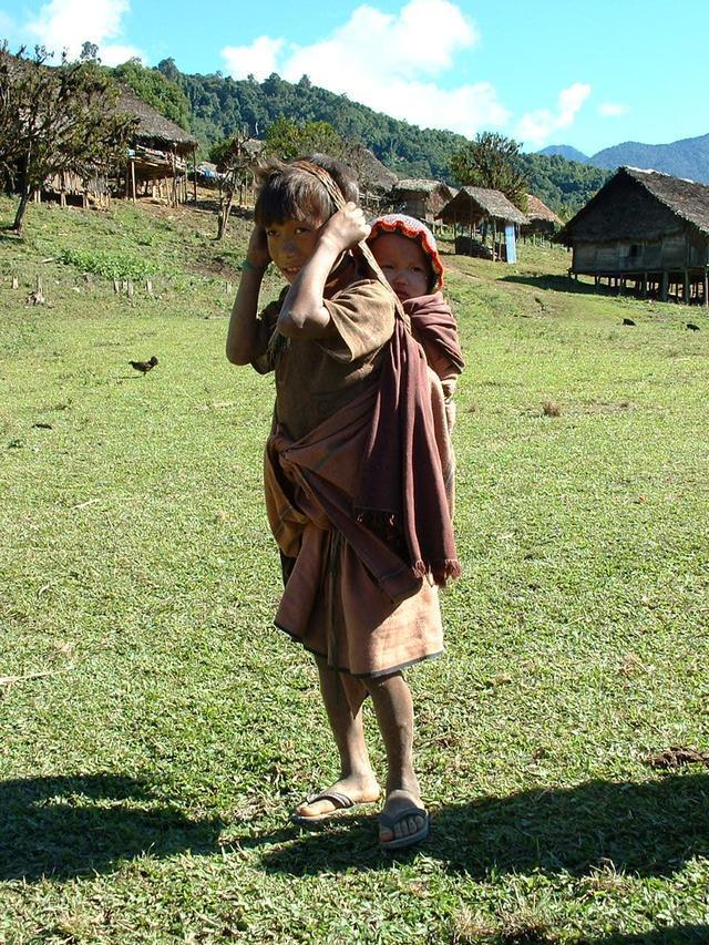 怎么哪哪都是印度人啊？50年后这个世界会不会被印度人占领啊？