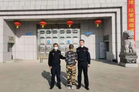 网上选车牌号总被占？三招教你省200元锁定靓号