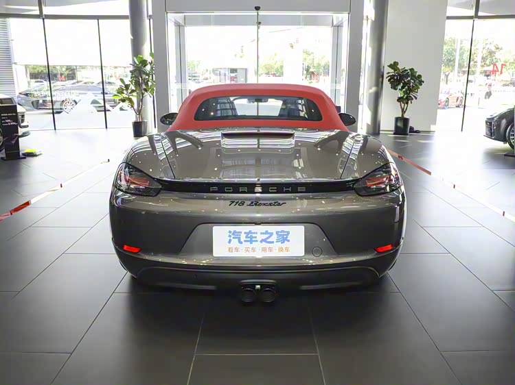 保时捷718外观大全：电动版和燃油版到底怎么选？