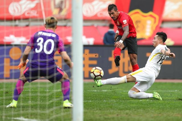 为什么郑凯木总能抢到你脚下的球？