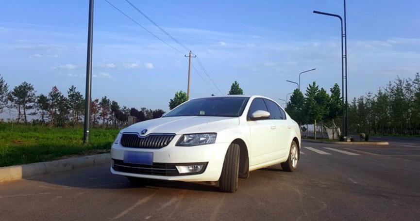 属牛男孩名字必须带草字头才吉利吗？