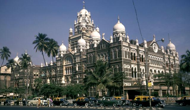 印度港口发展滞后分析_印度沿海城市经济发展困境_印度人多为什么不发达的原因