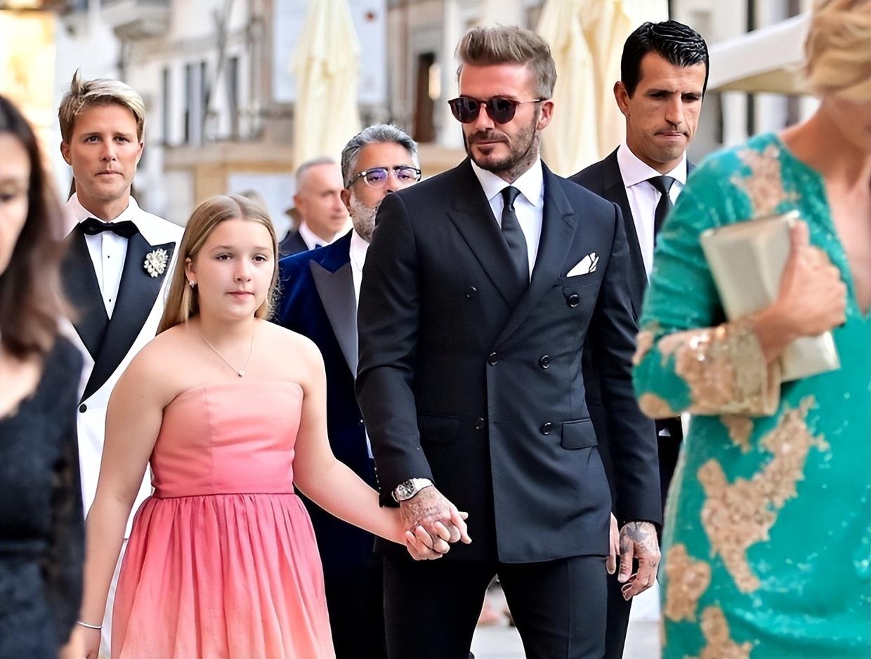 这个让贝克汉姆偷偷上脚的意大利牌子到底什么来头? 这个让贝克汉姆偷偷上脚的意大利牌子到底什么来头?