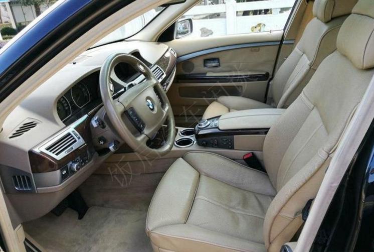 宝马750到底要花多少钱才能开回家？