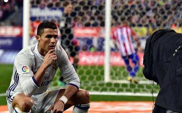 C罗历史地位风云战，虎扑论坛唇枪舌剑，你站哪方阵营