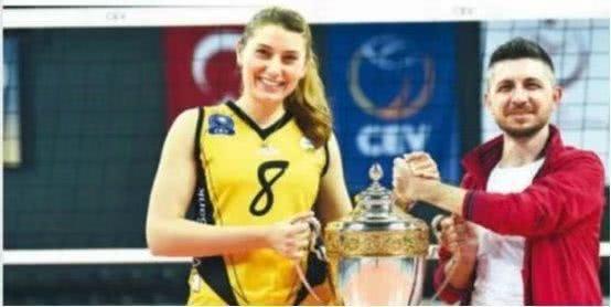 2025年梦见有个人给我扎针灸？双鱼座必看的解梦转运指南