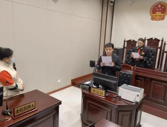 起诉离婚到底要准备多少份材料？