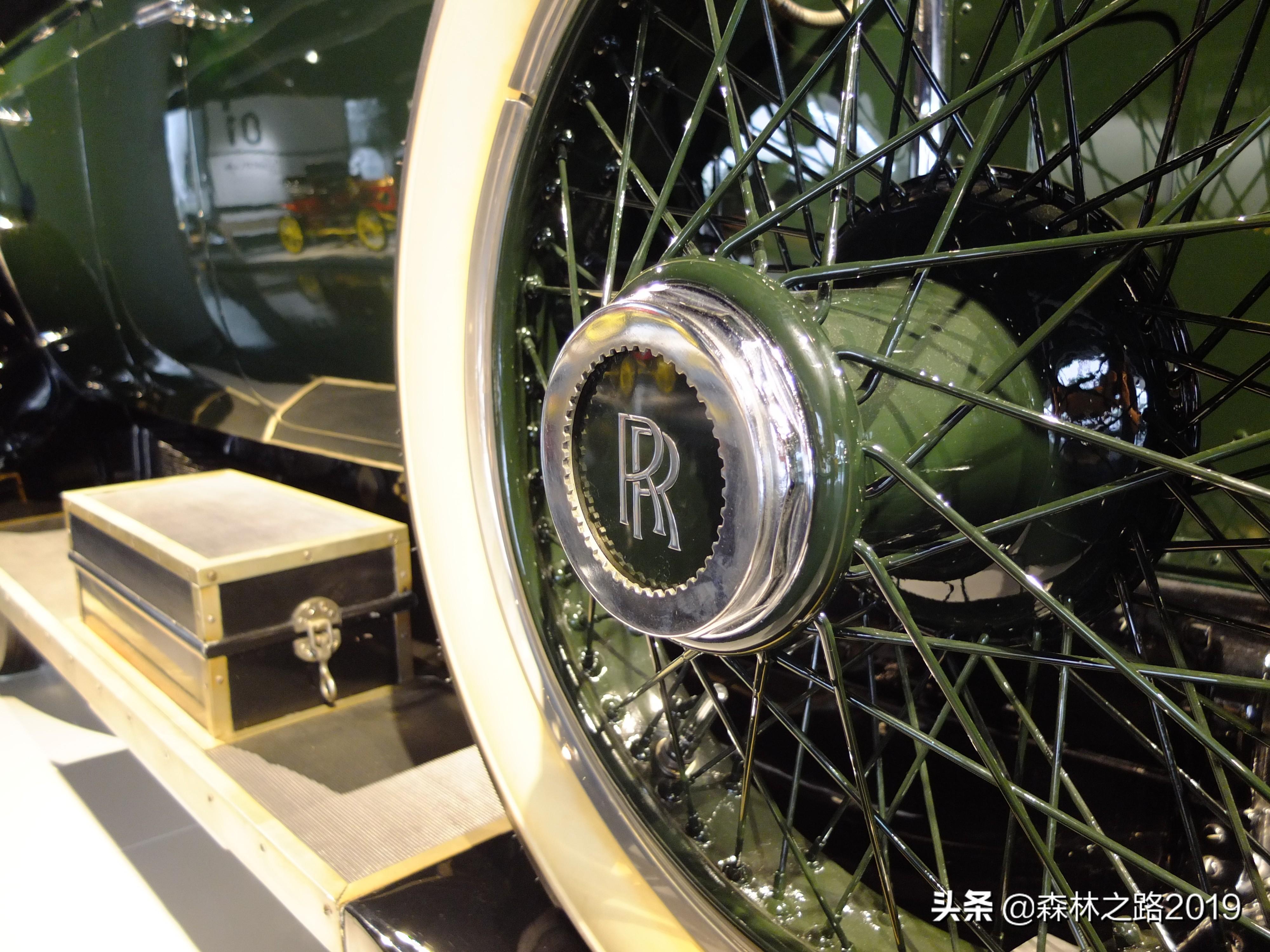 劳斯莱斯银魅为什么能卖出天价? 劳斯莱斯银魅为什么能卖出天价?