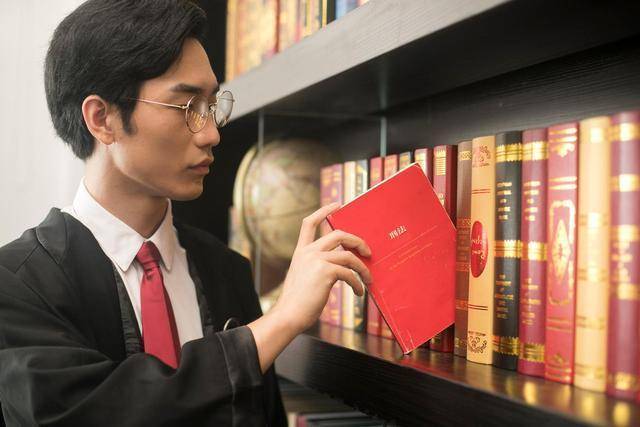 律所行政专员有哪些职业发展机会? 律所行政专员有哪些职业发展机会?