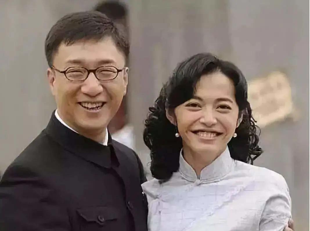 50岁演员朱媛媛离世，辛柏青发讣告，已抗癌5年，女儿仅16岁