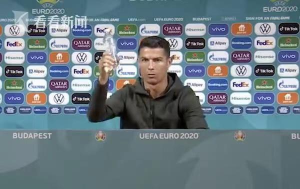 你的电脑桌面还缺一张C罗吗? 你的电脑桌面还缺一张C罗吗?