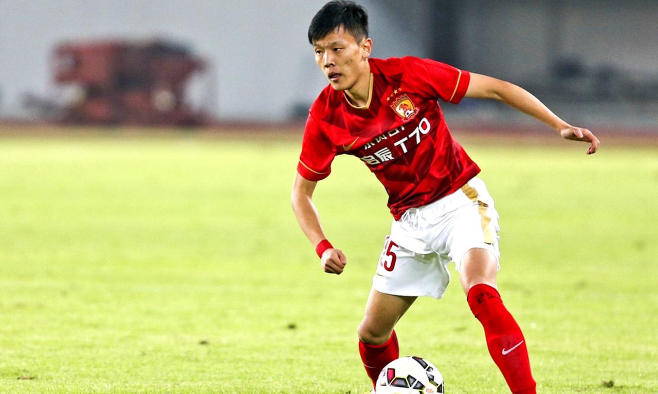 踢野球真的会断腿？邹正惨剧给业余球员上什么课？