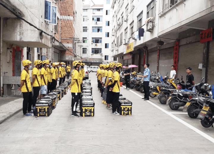 开车收到违章短信怎么办？新手必看的平安在线处理指南