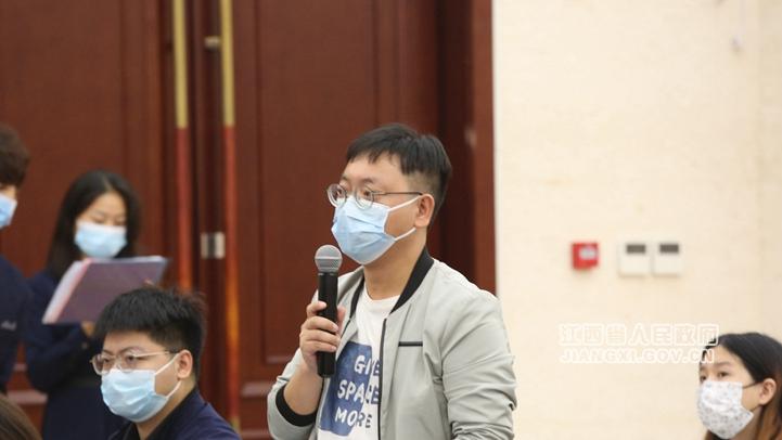 刚来奥地利连超市都找不到？华人论坛到底怎么用？