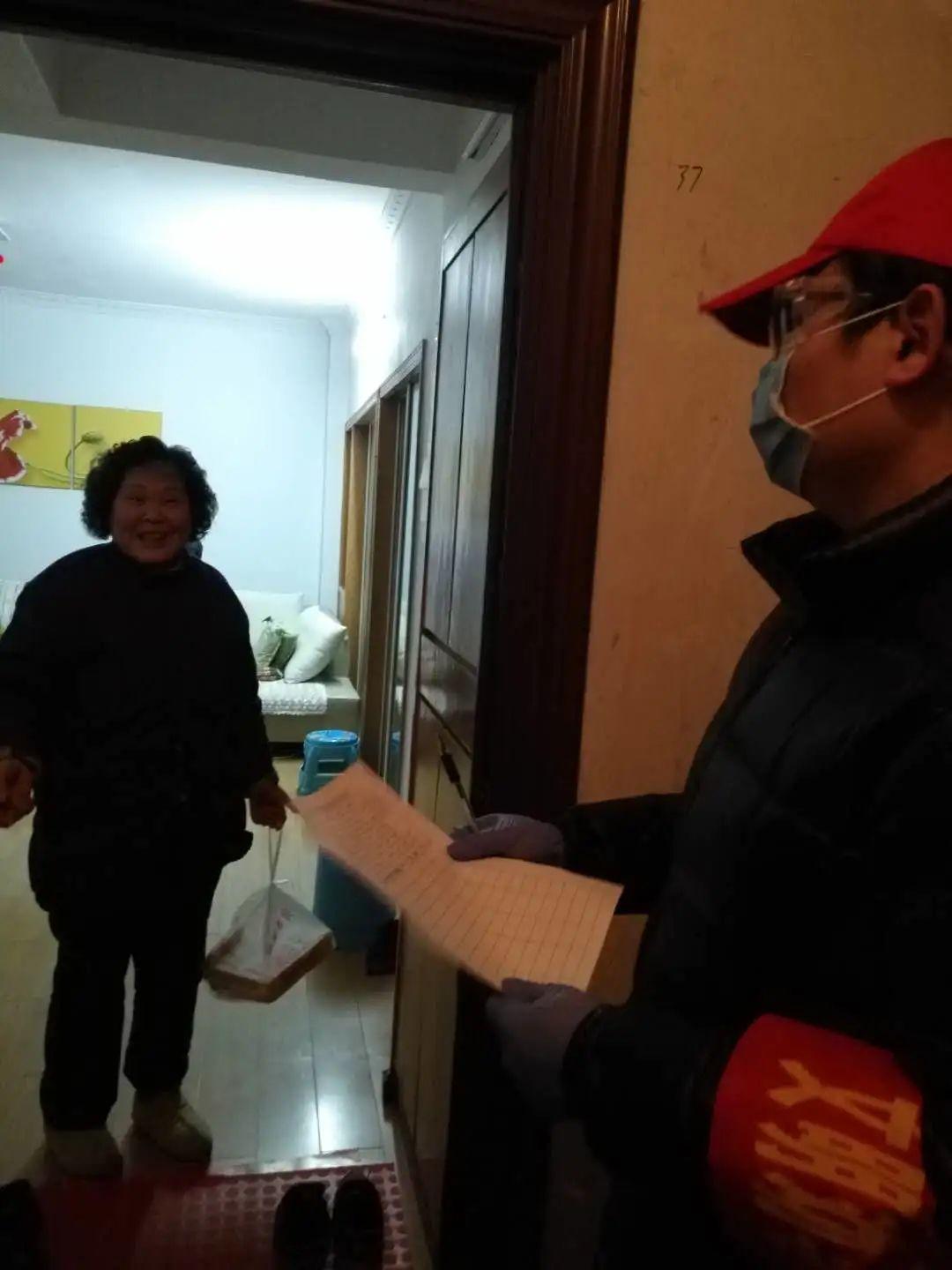 你家猫主子怎么突然变成蒲公英了? 你家猫主子怎么突然变成蒲公英了?