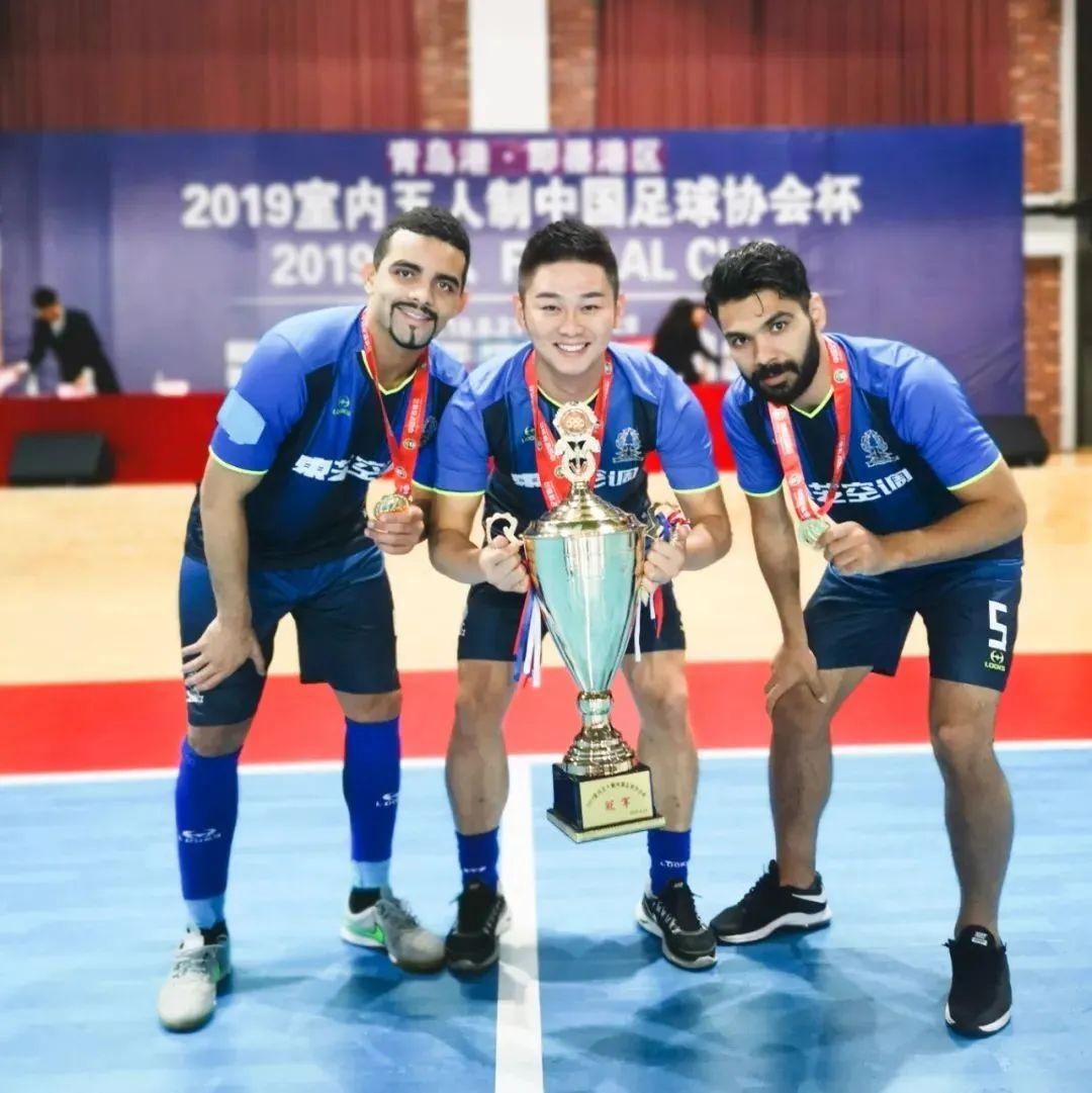 想让孩子踢职业足球该选哪家青训? 想让孩子踢职业足球该选哪家青训?