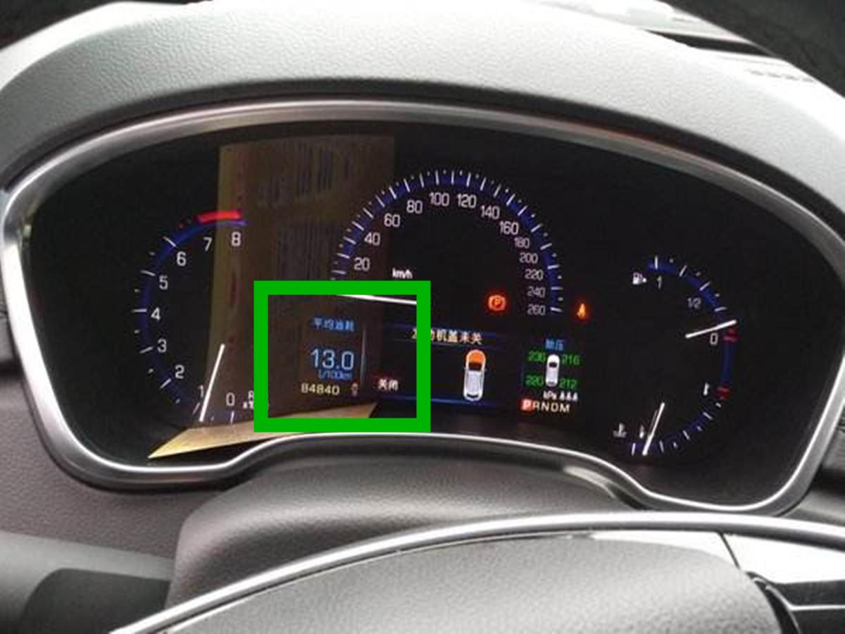 为什么凯迪拉克SRX二手车价跌至15万?省3万养车费避坑指南 为什么凯迪拉克SRX二手车价跌至15万?省3万养车费避坑指南