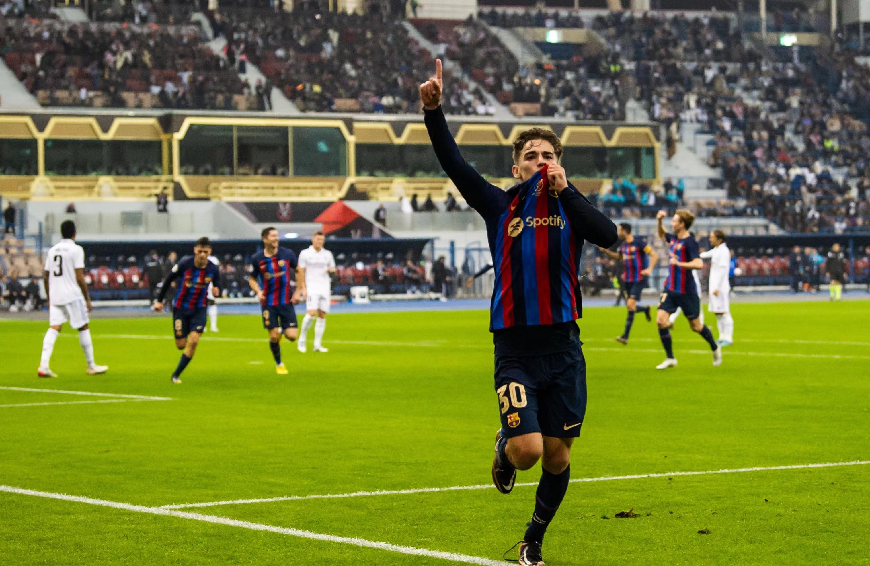 皇马巴萨传奇赛到底藏着多少新手不知道的看门道？