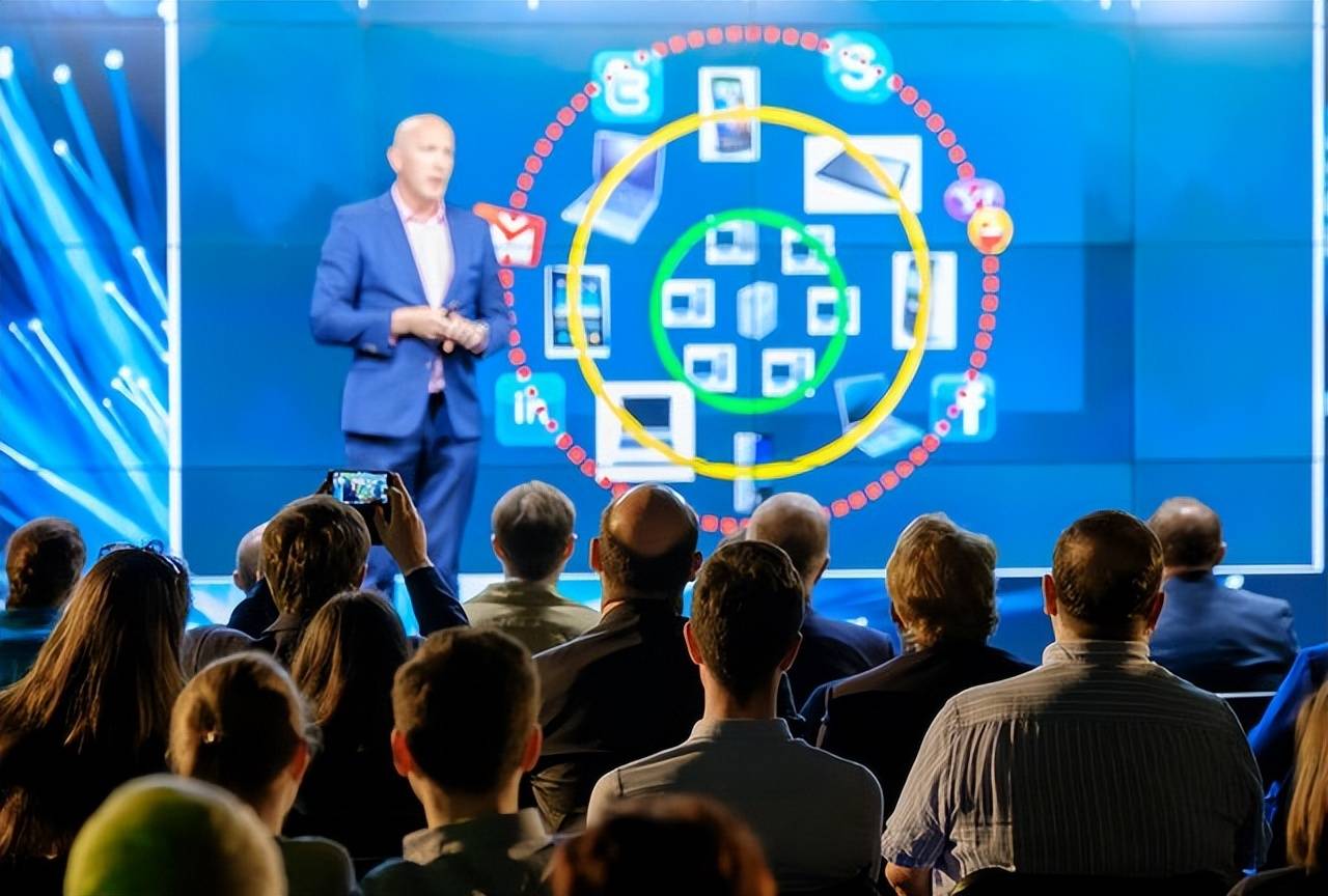 TheFacebook如何从校园网络演变为全球社交帝国？