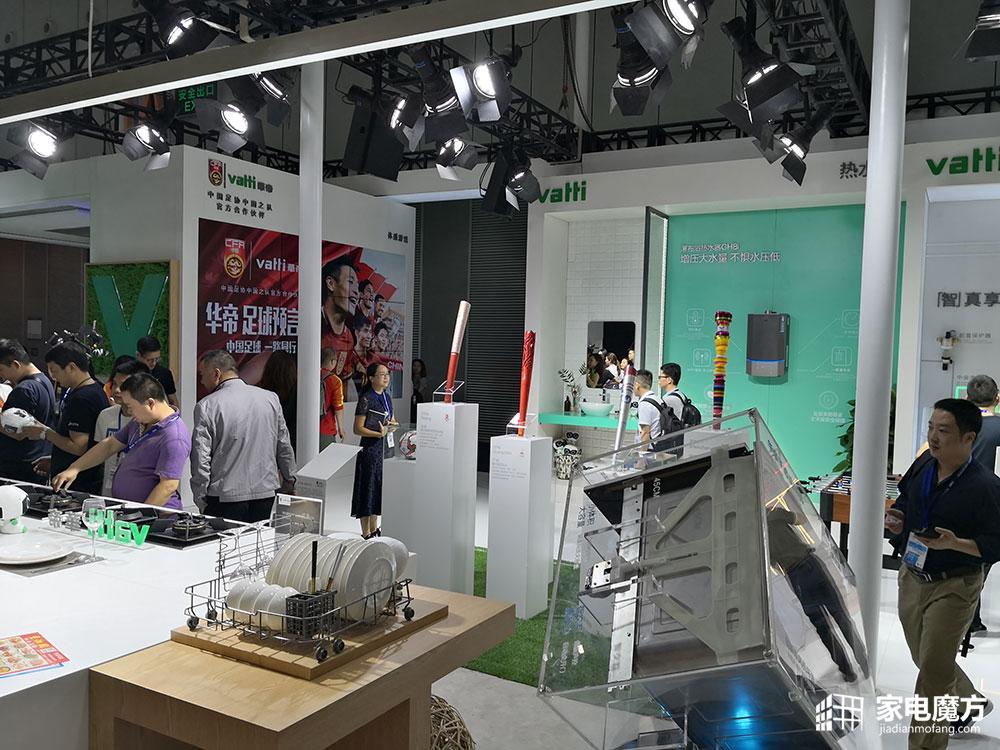 在浴人岛华人论坛混得开到底需要哪些技能包? 在浴人岛华人论坛混得开到底需要哪些技能包?