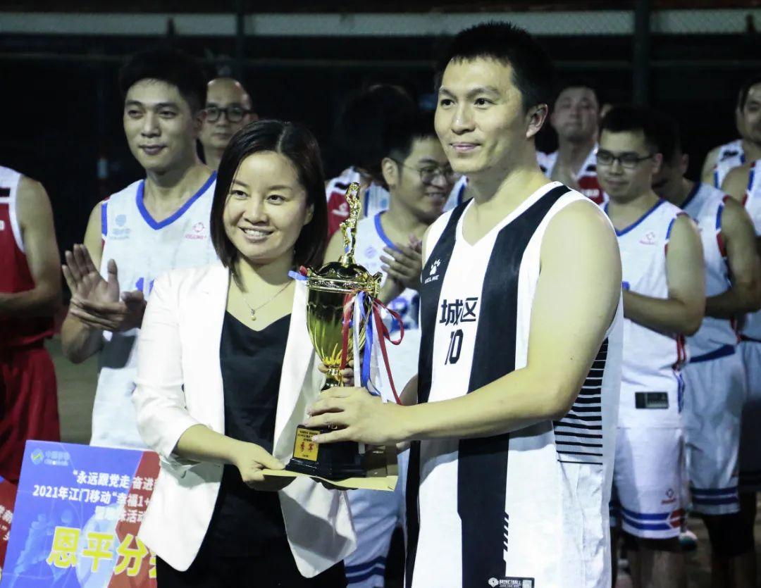 篮球之夜，今晚篮球赛的时间、看点与比赛策略