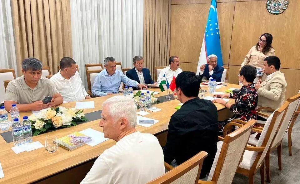 在乌兹别克斯坦生活必须知道的华人论坛有哪些？