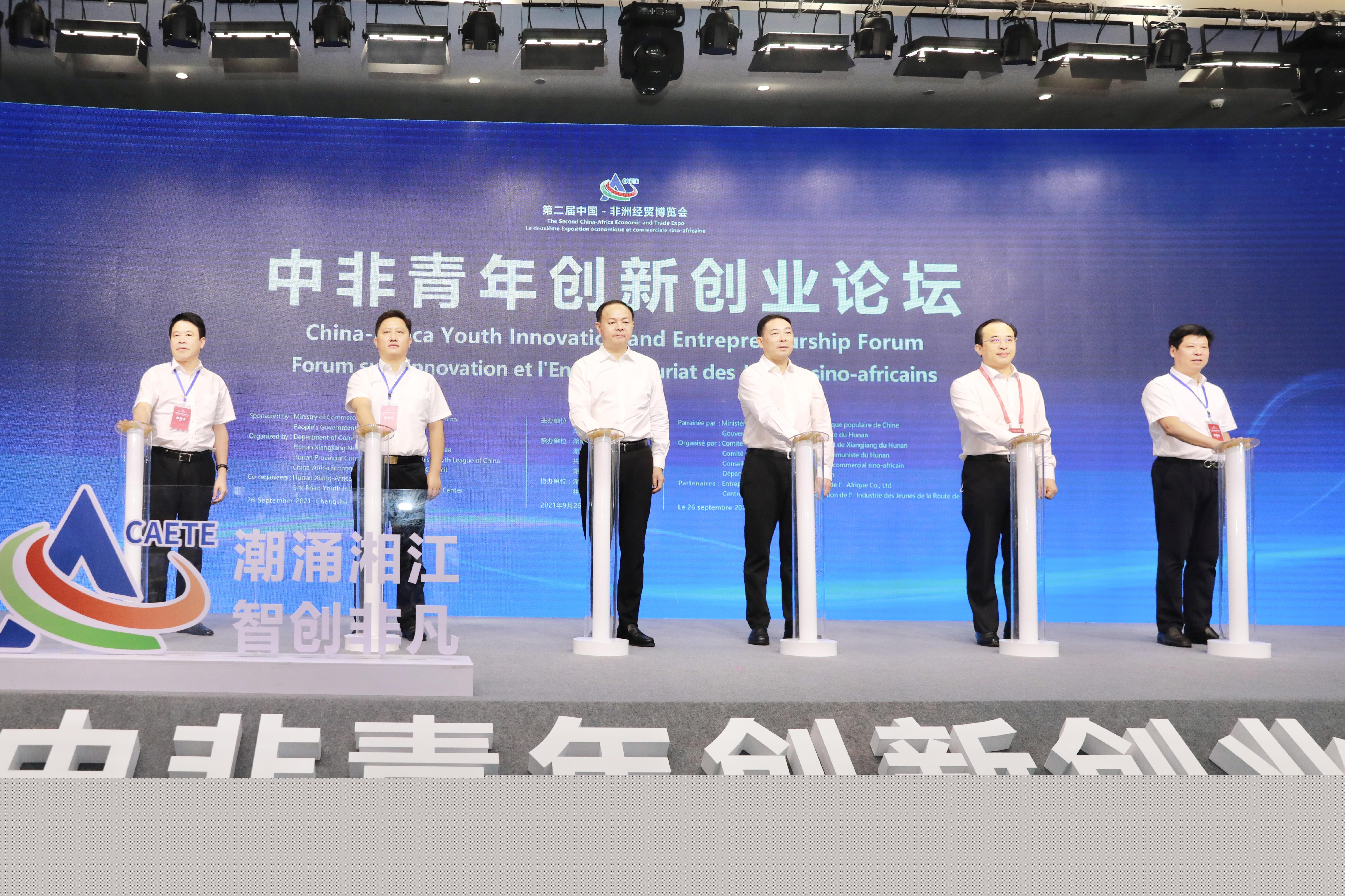 牛洪利这角色怎么玩才能不坑队友? 牛洪利这角色怎么玩才能不坑队友?